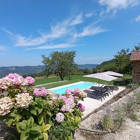 Agriturismo La Margherita San Giorgio Scarampi Bagian luar foto