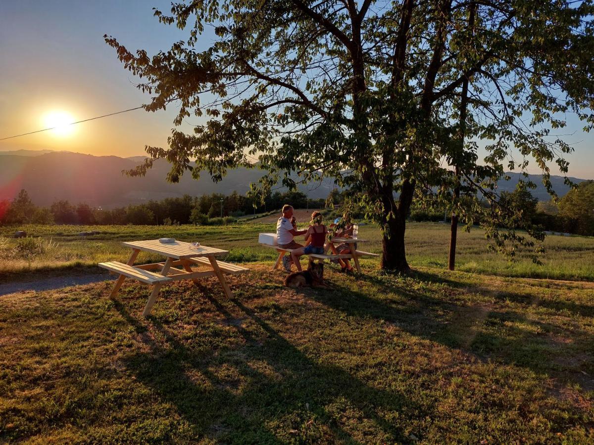 Agriturismo La Margherita San Giorgio Scarampi Bagian luar foto